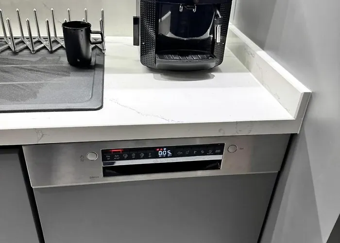 Touch The Sky At Nordic Sky Modern Lägenhet *